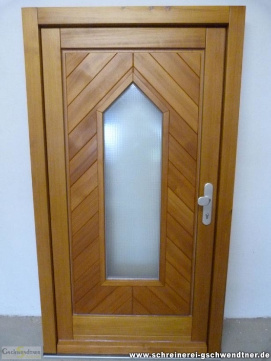 107a-haustuer-mit-fenster