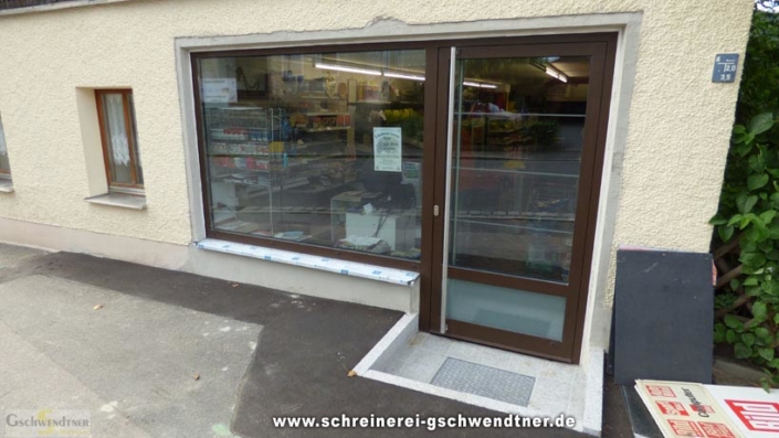 124-haustuer-mit-schaufenster