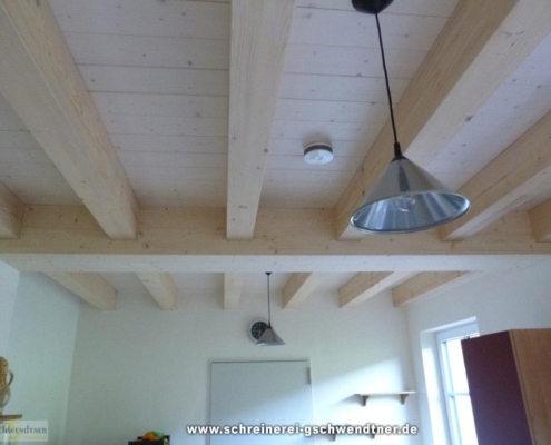 001a-massive-decke-mit-balken