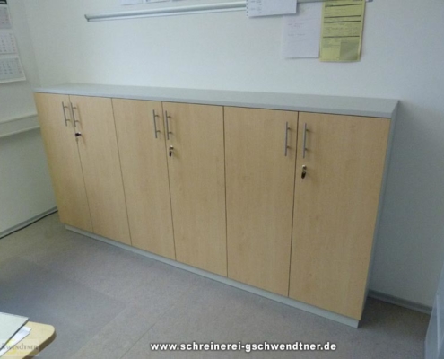 020-bueroschrank