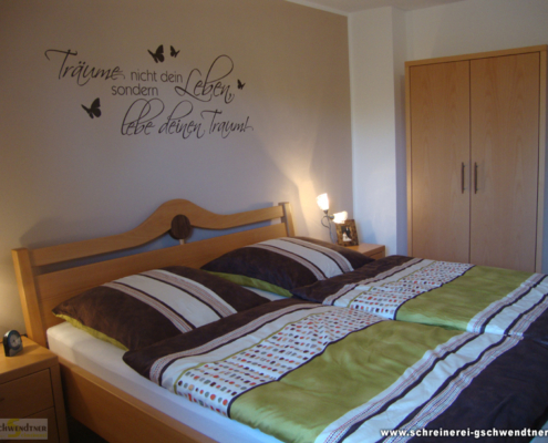 023-schlafzimmer