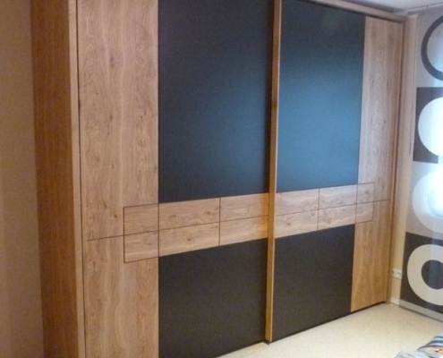 027d-schlafzimmerschrank-mit-schiebetueren