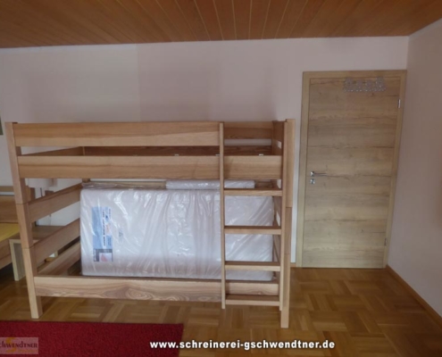 031a-stockbett-mit-leiter-aus-holz