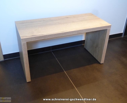 056a-hocker-im-bad-in-eiche-decor