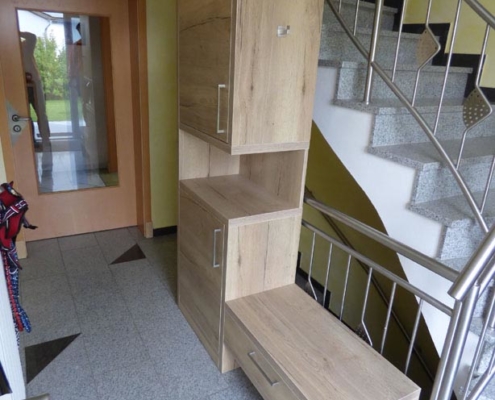 057-garderobe-in-eiche-decor