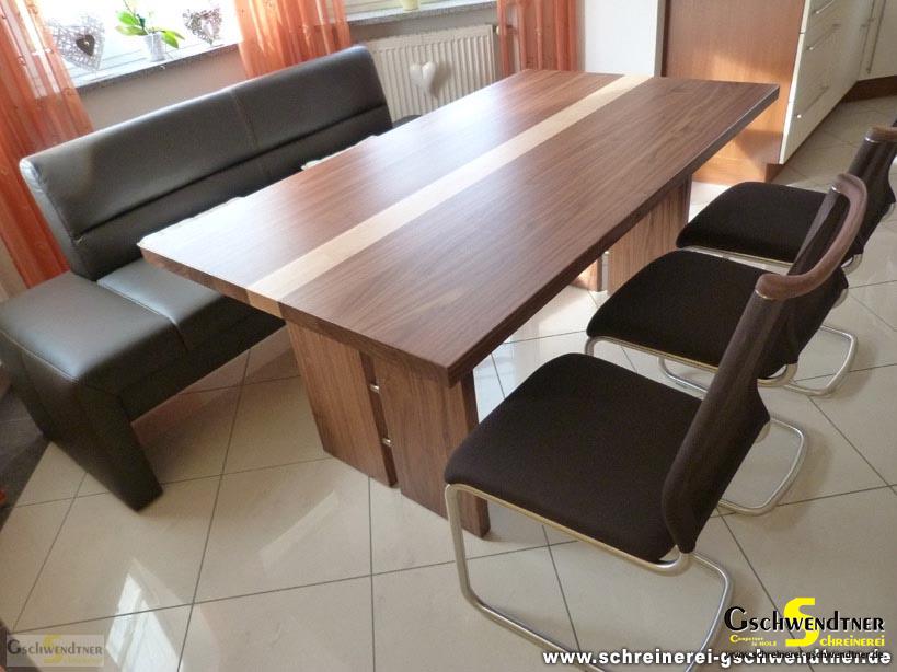 061-esstisch-aus-holz