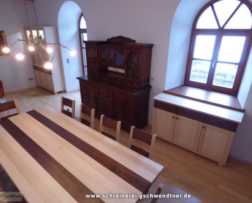 072-esszimmer-in-buche