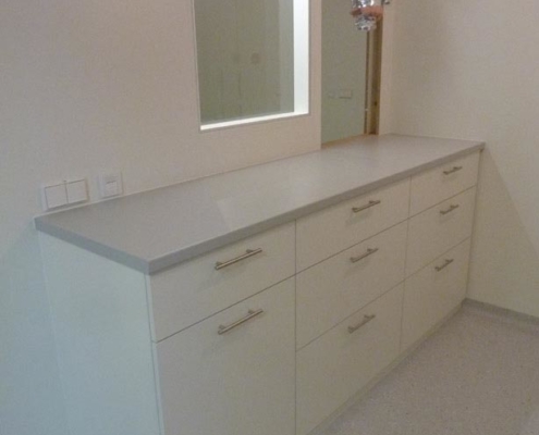 002c-sauberraum-sideboard