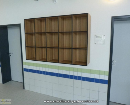 006b-handtuch-ablage-aus-holz