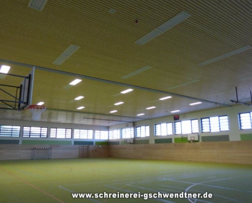 007c-turnhallendecke-aus-holz.jpg