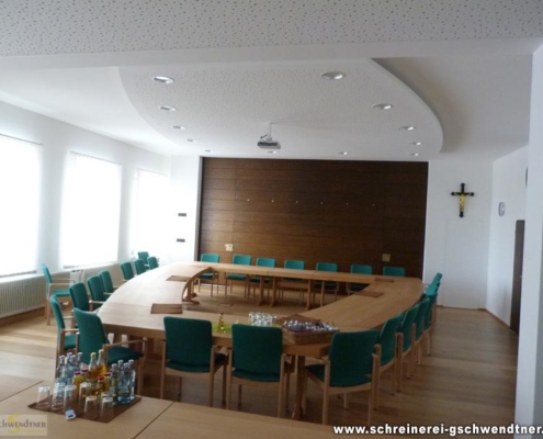 018a-einrichtung-sitzungssaal