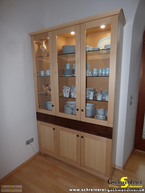 072c-vitrine-in-buche