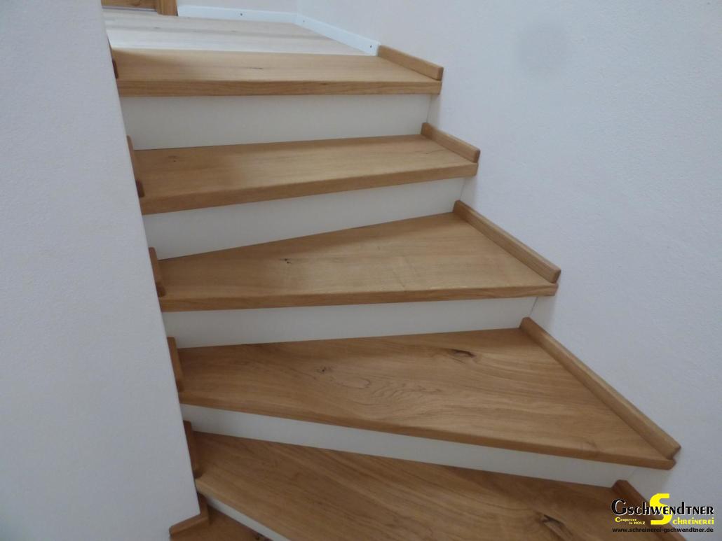 P1020393 Holztreppe