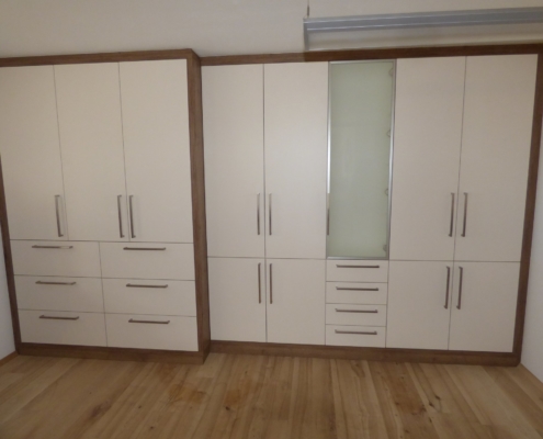 P1030564 Büroeinrichtung