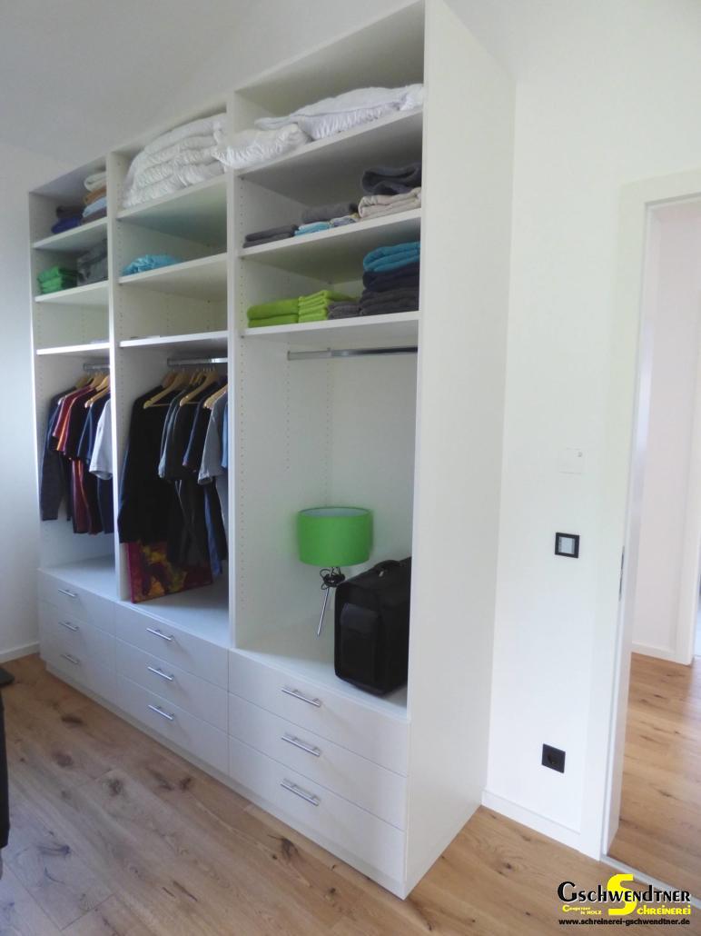 P1040463 Einbauschrank