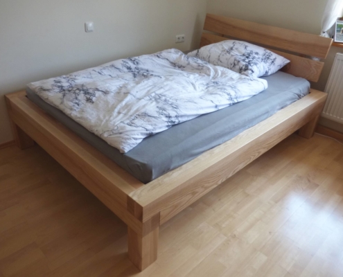 Holzbett Schlafzimmer Bett