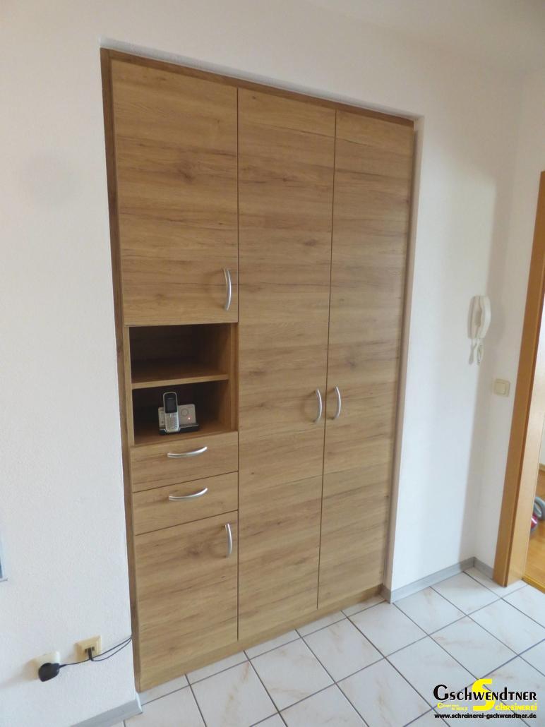 P1040697 Einbauschrank