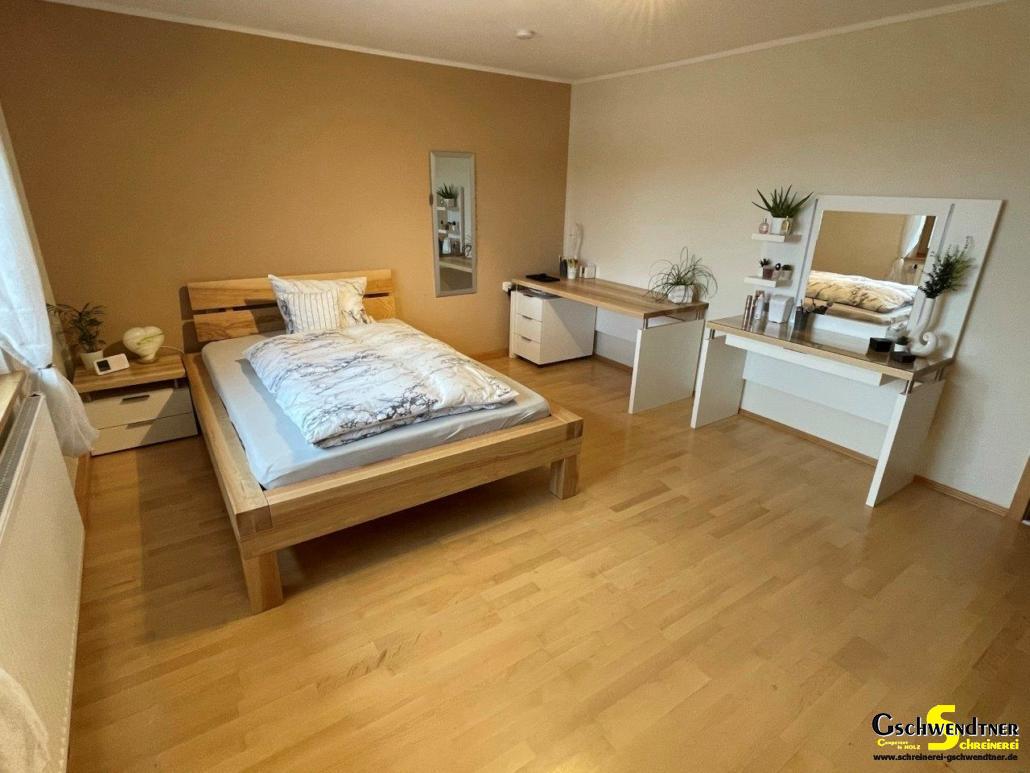 IMG_0602 Schlafzimmer Bett