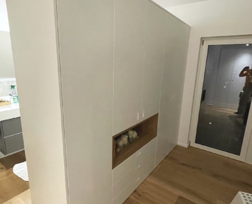 Einbauschrank geschlossen