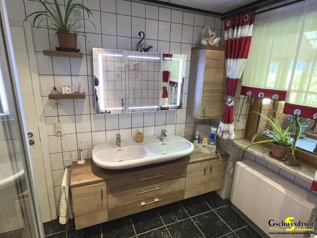 IMG_3233 Badezimmer aus Holz