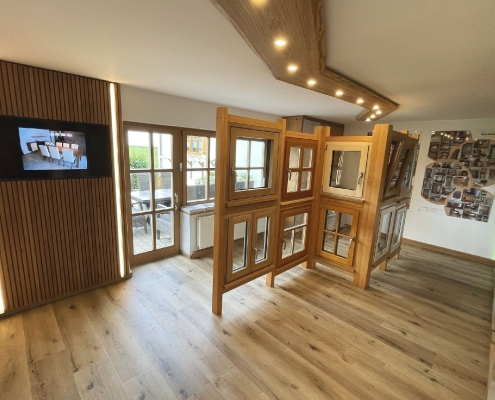 IMG_6007 Ausstellungsraum Gschwendtner