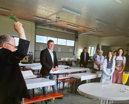 segnung-gschwendtner Segnung durch Pfarrer