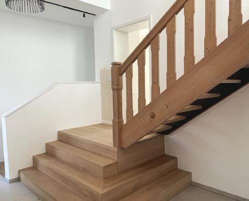 IMG_8017 Holztreppe